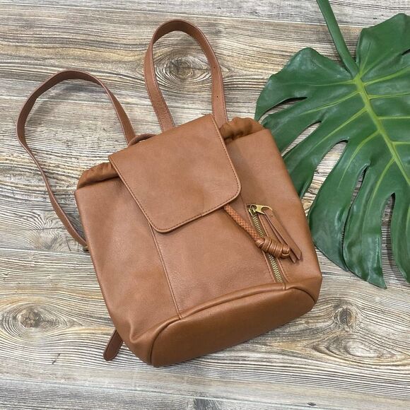 Target Universal Threads 10.5" soft flap mini backpack in cognac brown - Picture 3 of 7